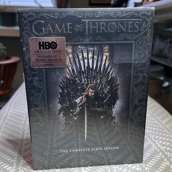Other - Game of Thrones: The Complete First Season DVD
